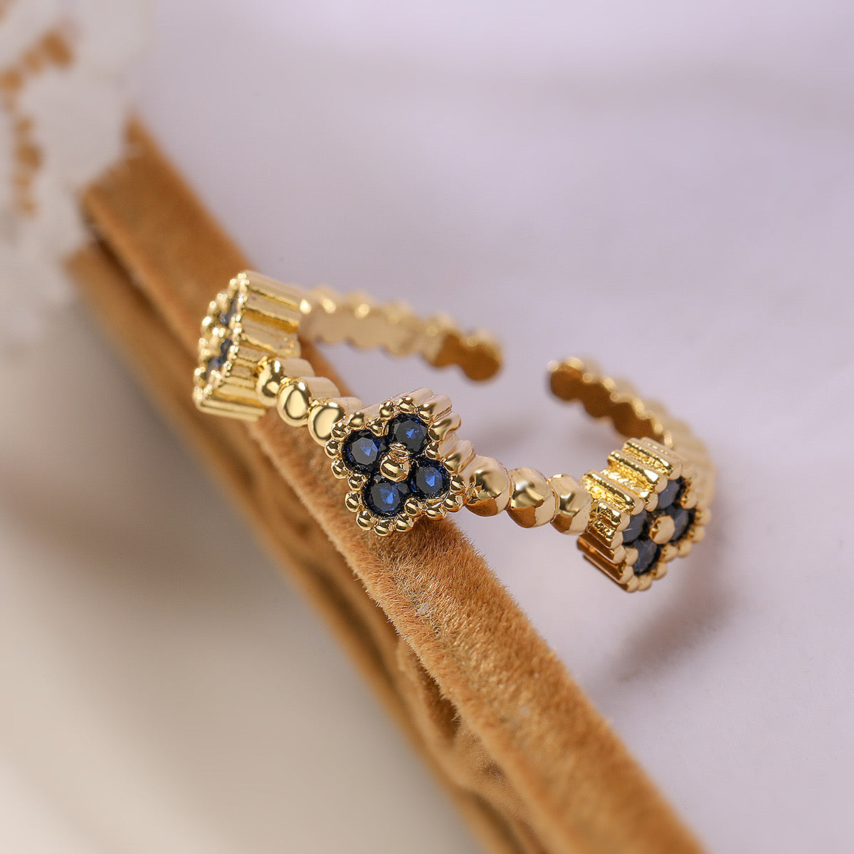 Claire Ring