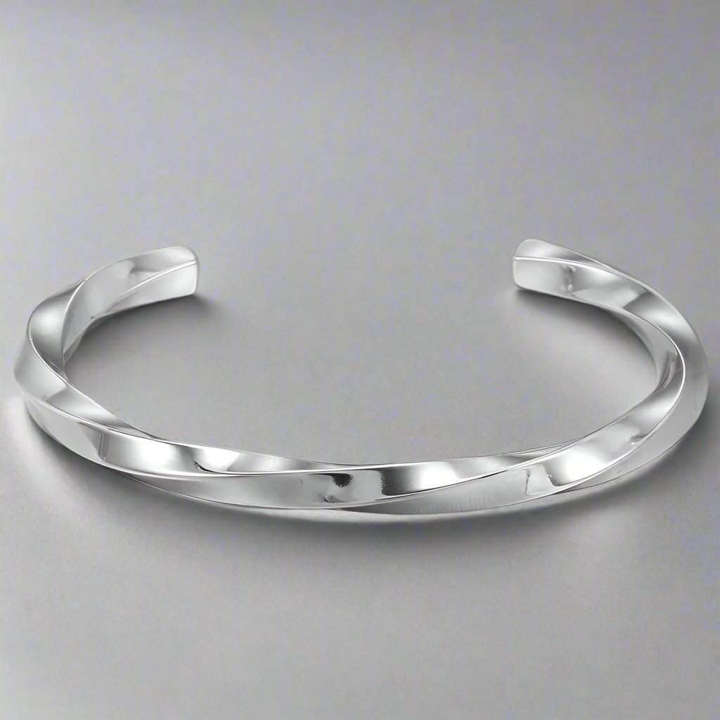 Ryan Bangle
