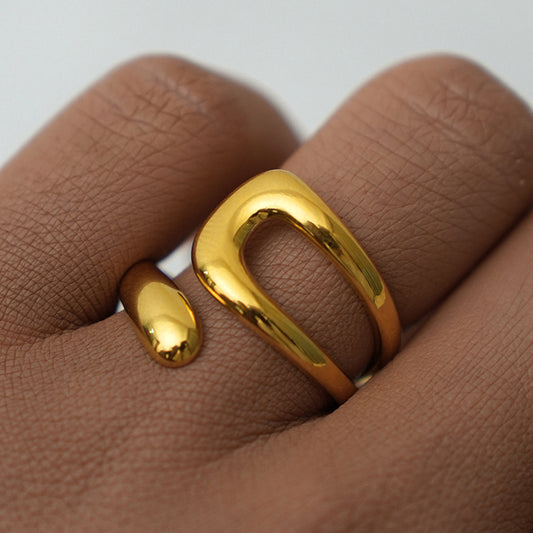 Sadie Ring