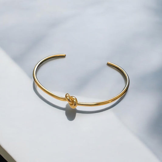 Sylvia Bangle